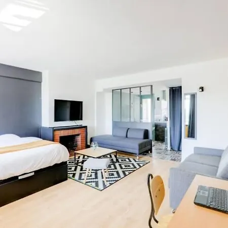 La Cathedrale - Vue Sur Seine Apartment *