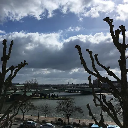 La Cathedrale - Vue Sur Seine Appartement