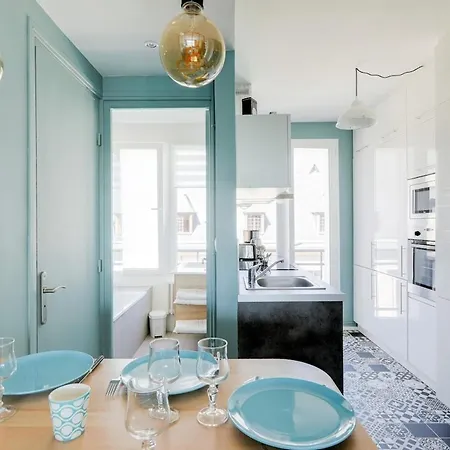 La Cathedrale - Vue Sur Seine Apartman