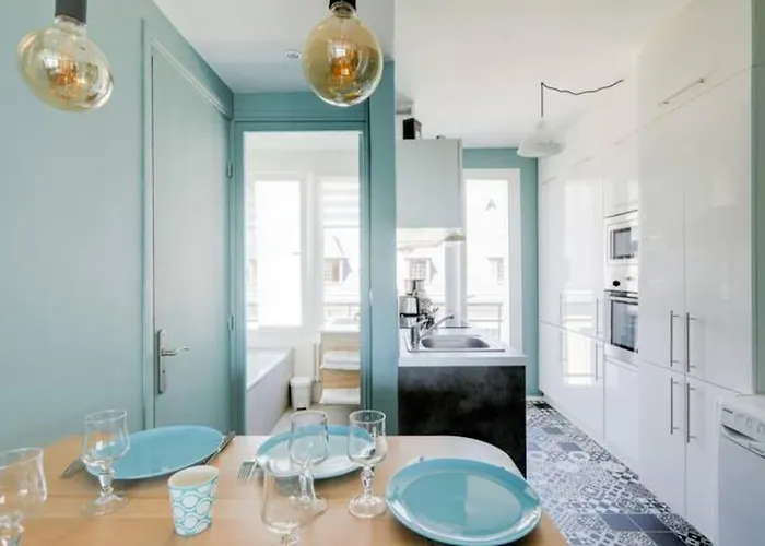 La Cathedrale - Vue Sur Seine Rouen