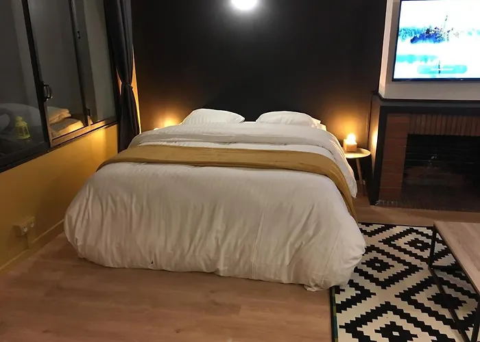 La Cathedrale - Vue Sur Seine * Rouen