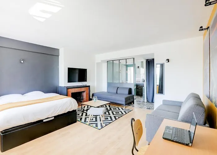 La Cathédrale - Vue Sur Seine * Rouen